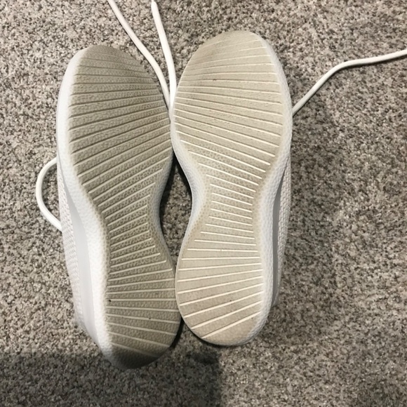 Allbirds Tree Runners - Picture 2 of 2